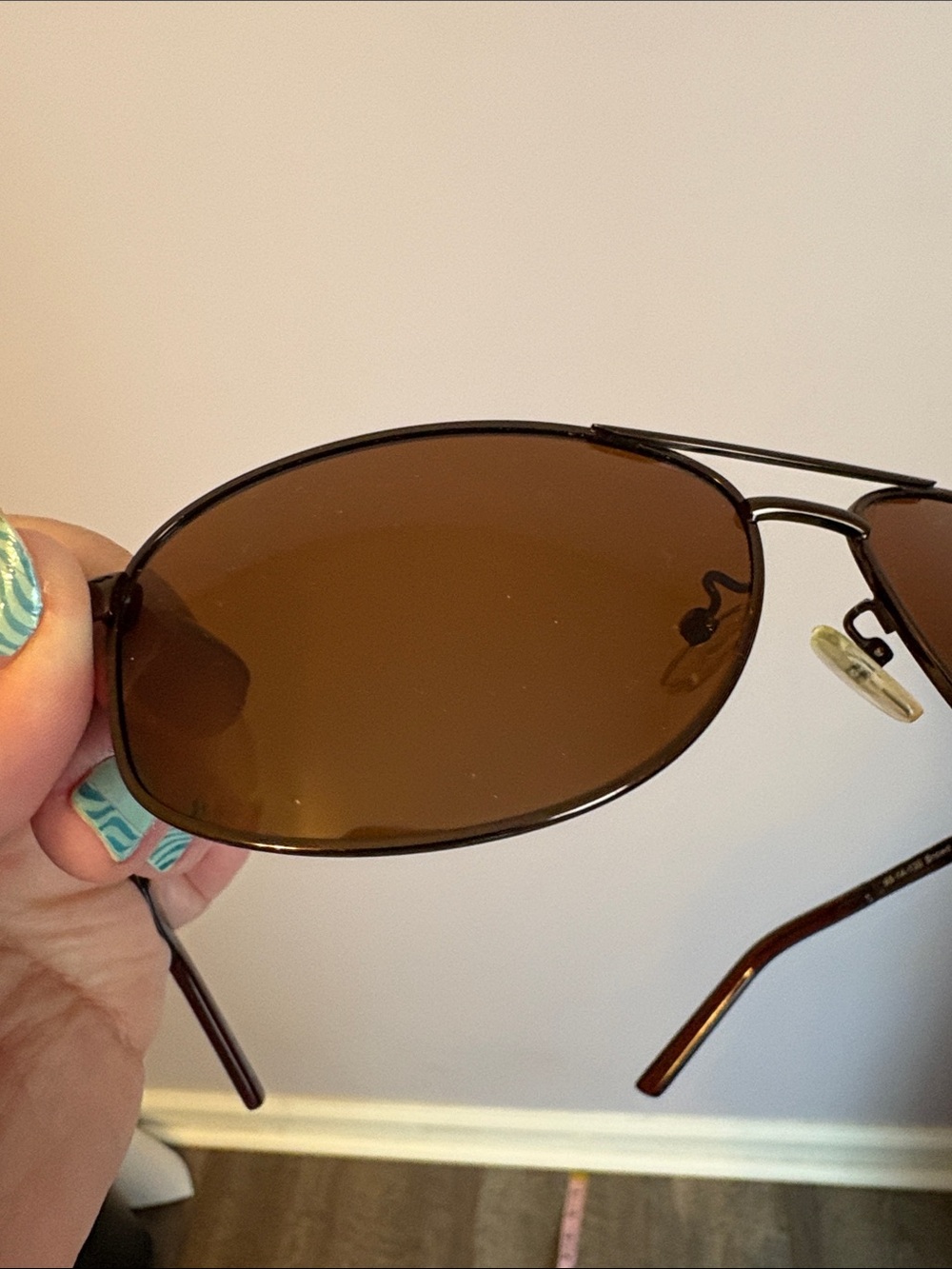 London Fog Marlow Way Brown Polarized Aviator Sunglasses - Picture 12 of 14